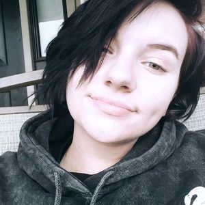 Meet your Posher, Amaya